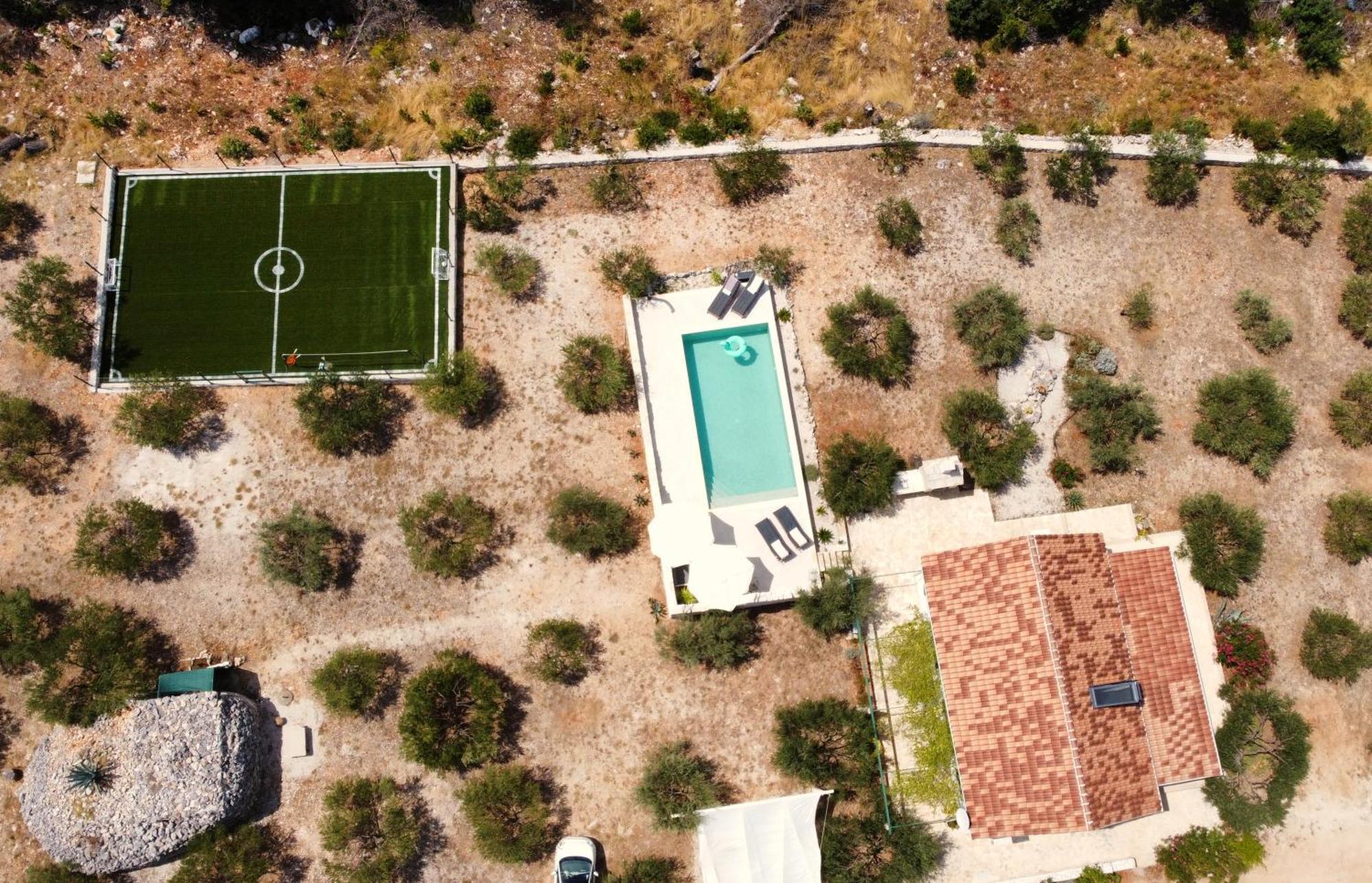Villa Mista Sutivan Buitenkant foto