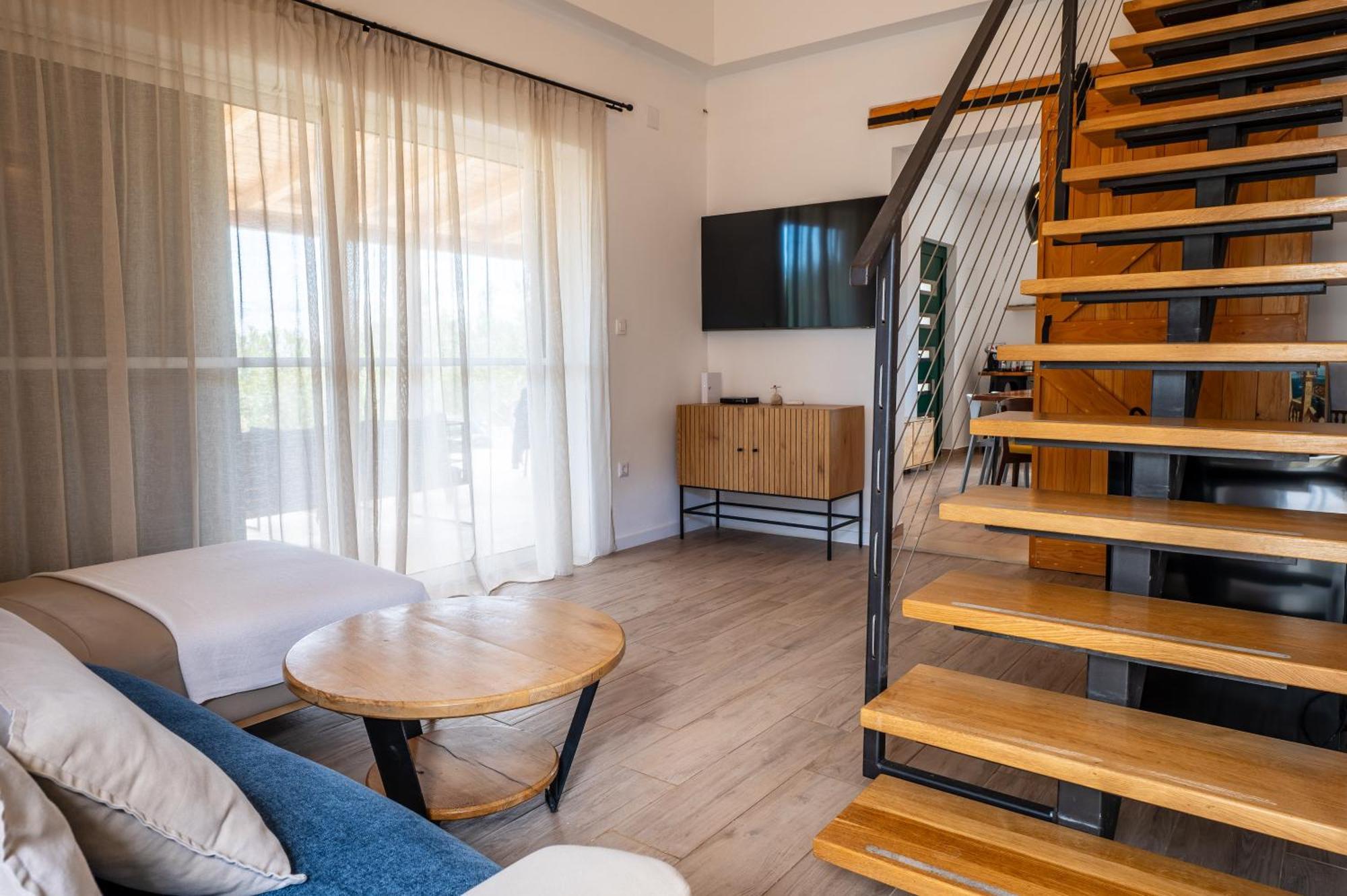 Villa Mista Sutivan Buitenkant foto